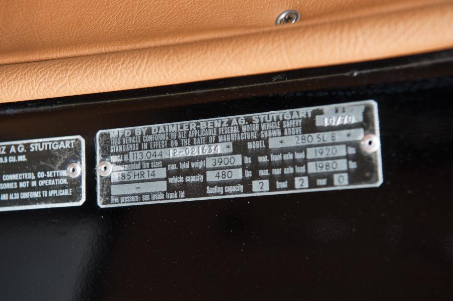  Mercedes-Benz 280 SL Roadster 1971 года  (фото 3 из 19)